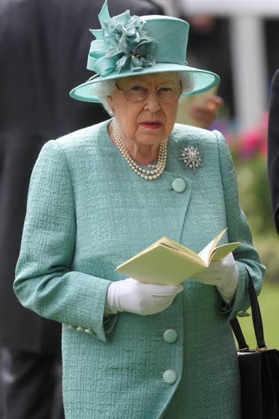 La Regina Elisabetta a Ascot (Reuters)